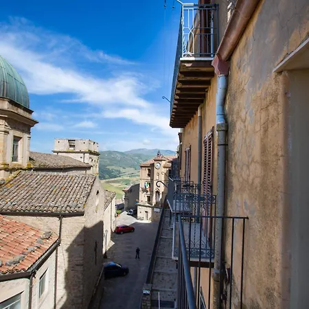 Al Centro * Gangi